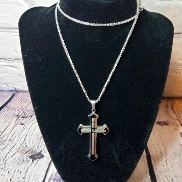 Other - The Lord's Prayer Cross Necklace with Praying Hands $30Praying Hands Crucifix F